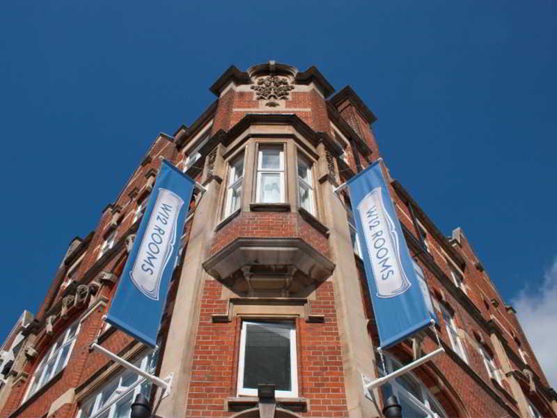 210CCC8ED4A5379723522B582988C78E