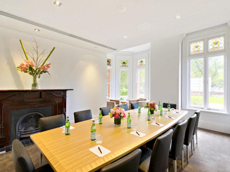 7BD3DBE176D435AA0559D9FE8B935763