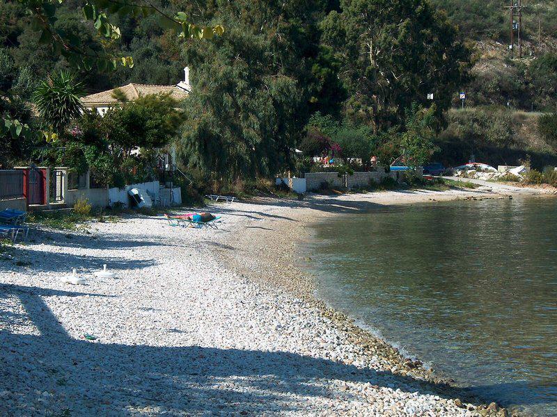 3C7CC17F025338EFE8F5345F4A79F54F