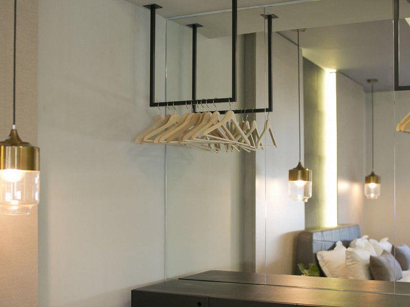 1F28BFAE0873DDA89E3E14CAA7598F7A