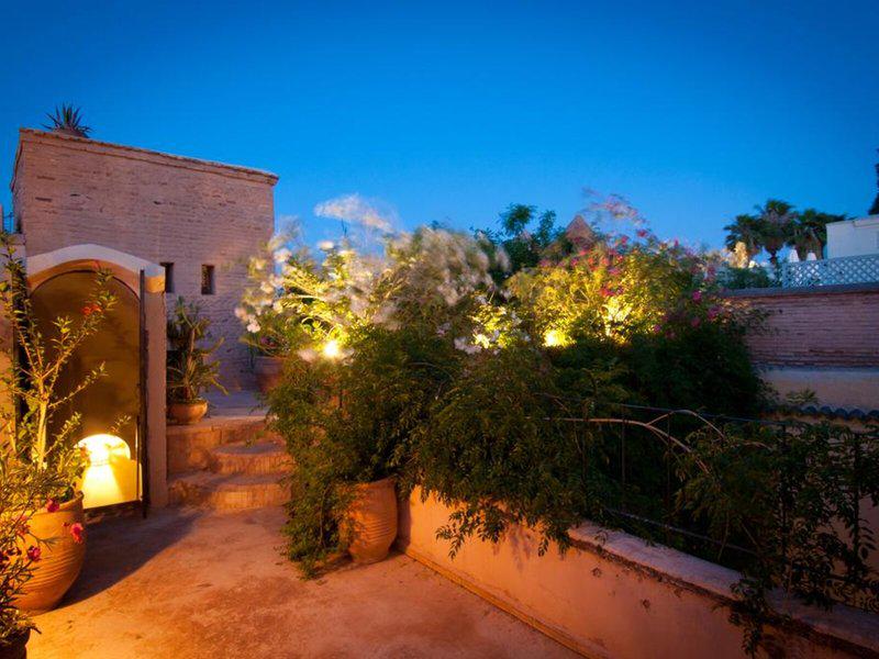 03D1403E65AE76A4D79465661DE40069