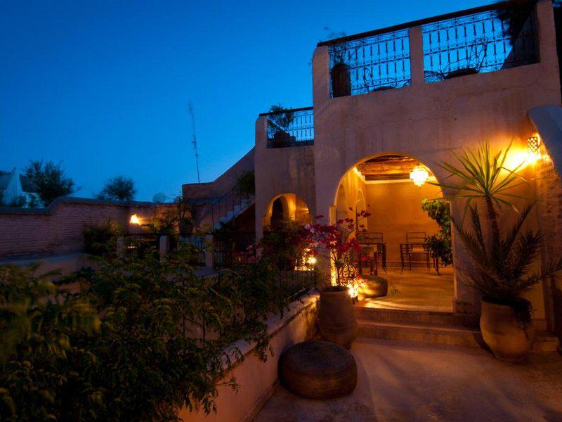 A553BF1ABFD504E6A2834F8C4C10DC3E