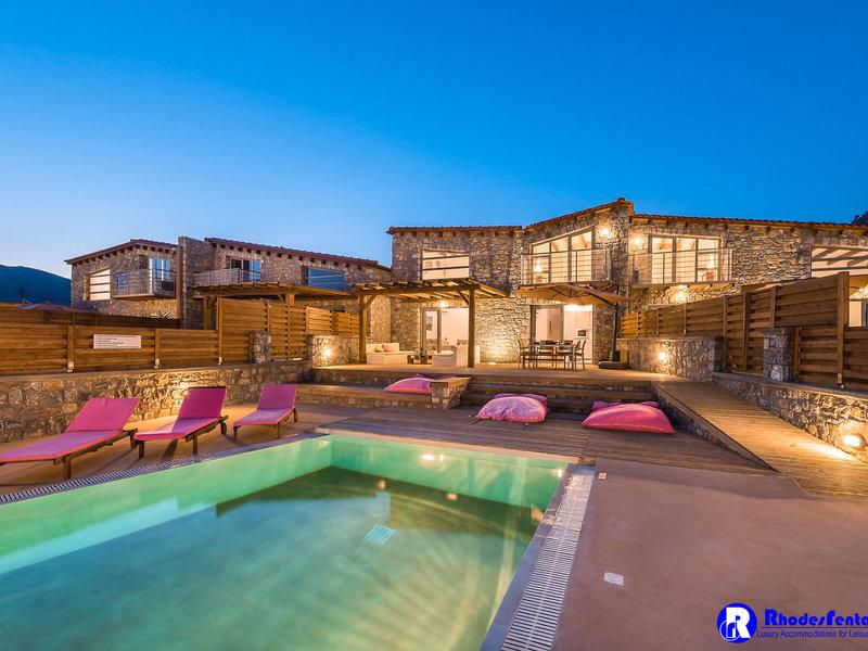 9580C7D8244E889E1E5EABEF5FE56F7F