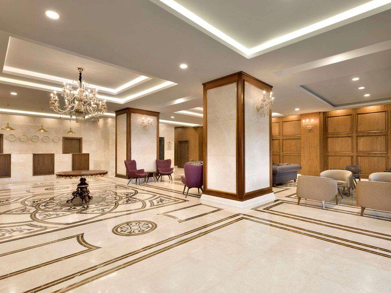 647B7A5CD842078F68D7409DB96A58DD