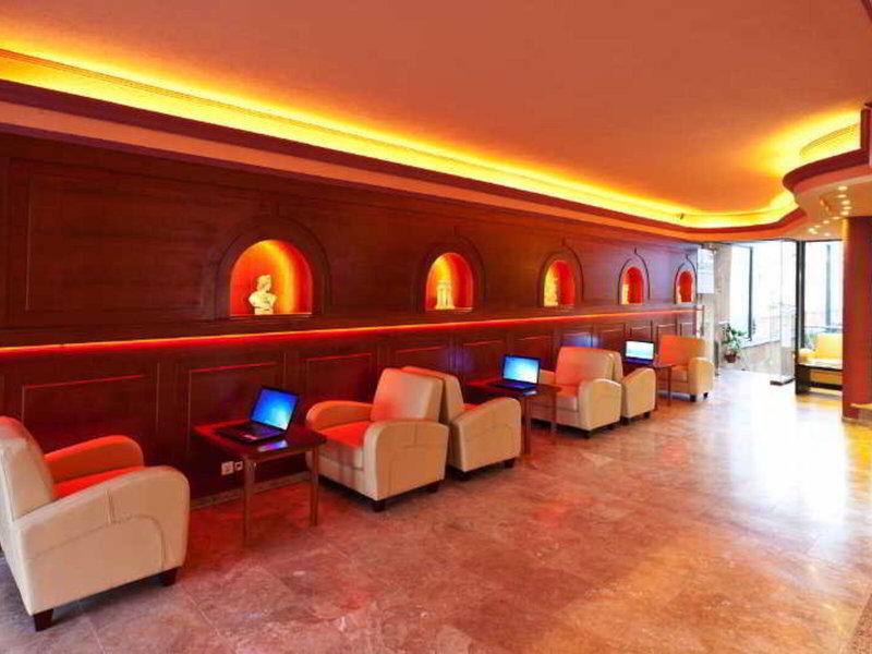 AD6B9E25D6A75BB93BA2708BF76ABF21