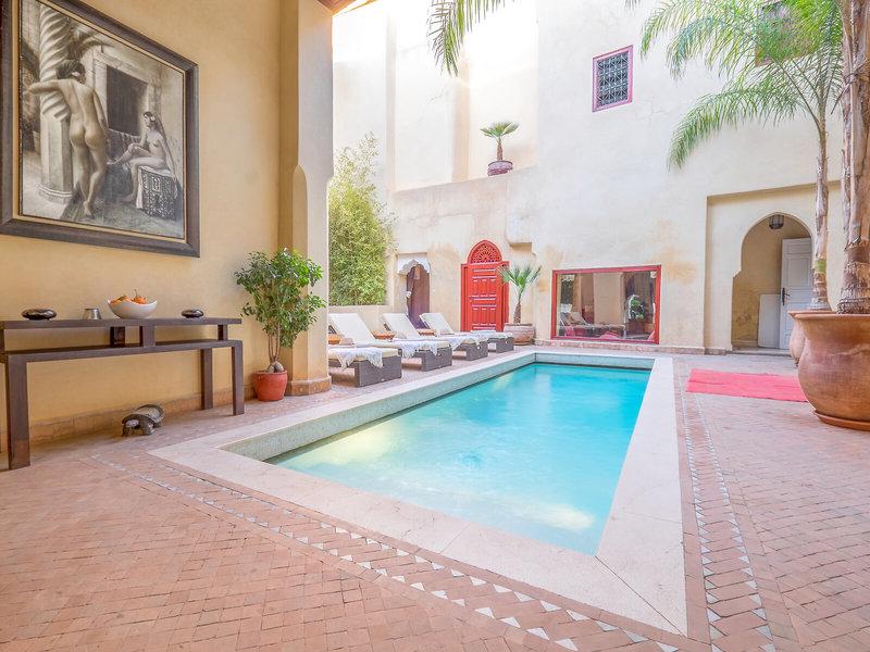 0E2DAD65290EE453FA97E5A4B4741E28