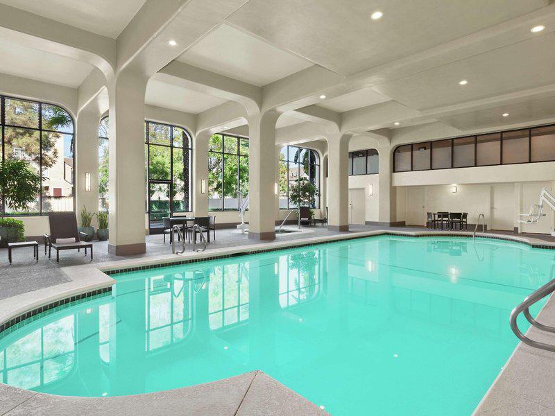 8E11191F4C28C2F6CC420DCBD2B3823A