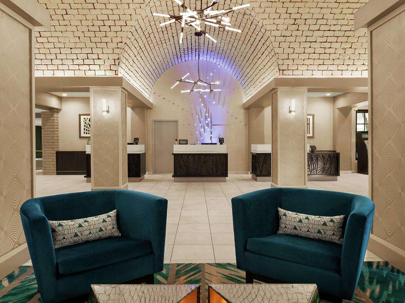 4302A3216E79AF856C55BDF4BCA746A8