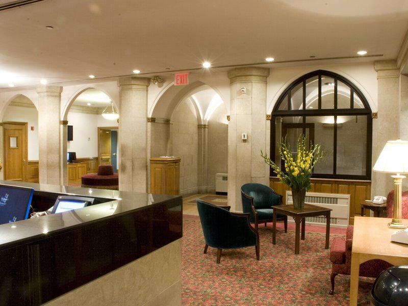 67FC2AE2D63A80AE3118844128641E03