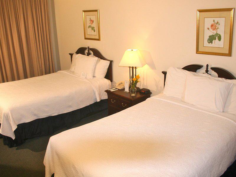 648C764D279CB36D5D7BFEEC86C3DBB0