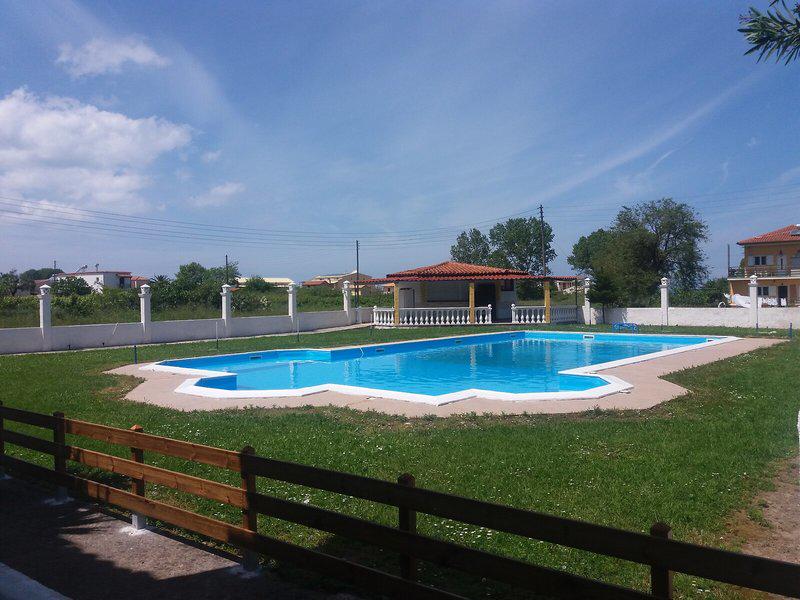 559815C6BECF8E01E239BAB48A47856C