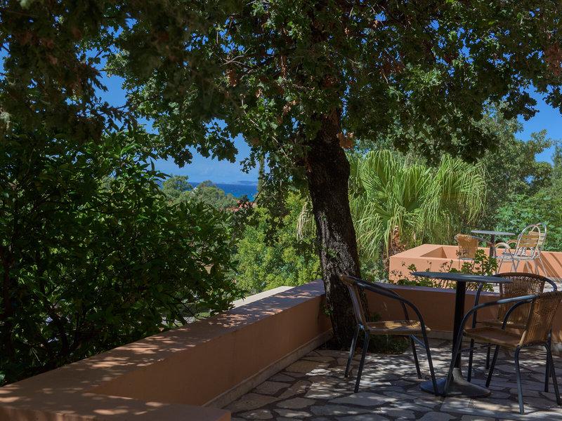 769E5C8593F6D4D22AF27A027B1DD8DA