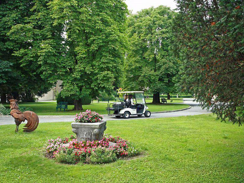 86FB2CB3828AD69D1D11CE6137671C71