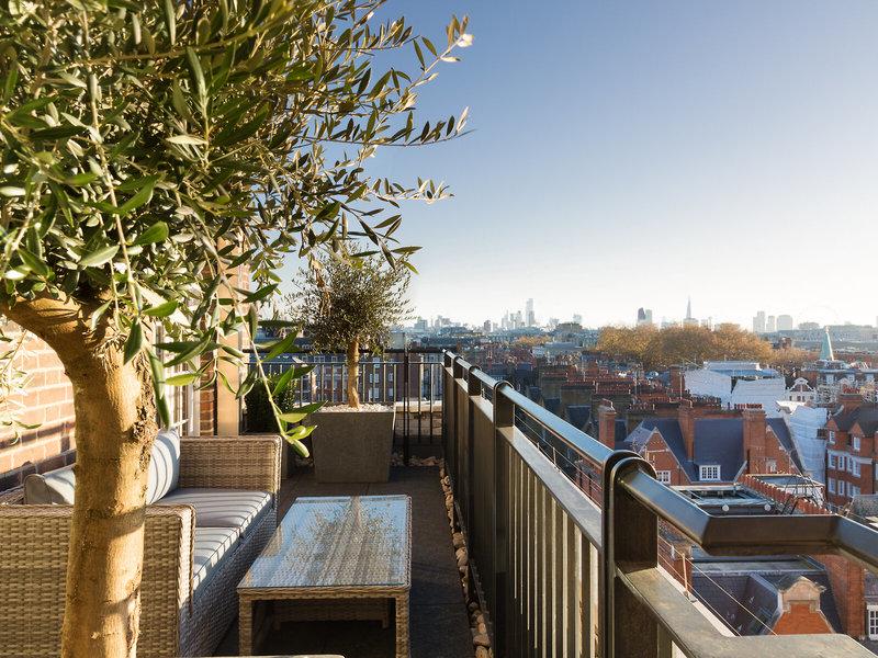 AA983ECFB494F122F2AA1E21344754EA