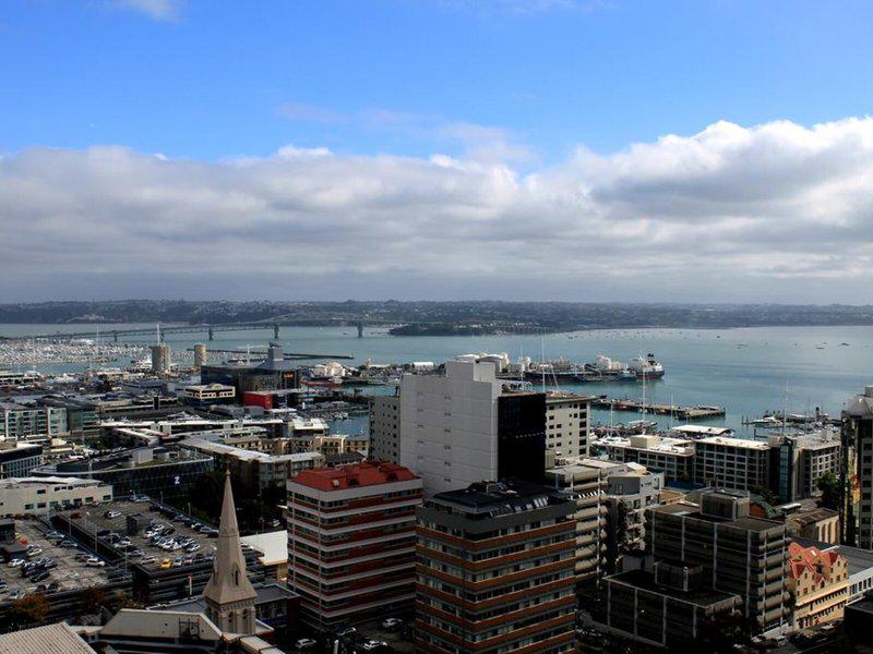 BE76EAD306701FC48F609FBC80B47C44