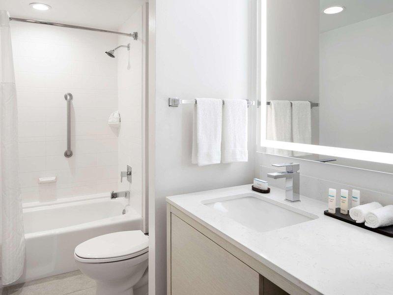 B4EA7035F42F9267776760EDA6295BEE