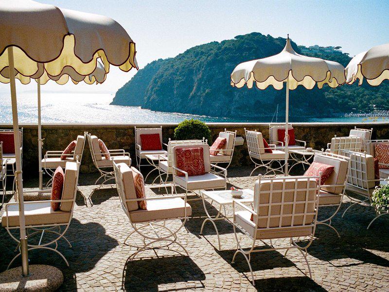 38C073A03C1334EA0DFDE9BED8B559D9