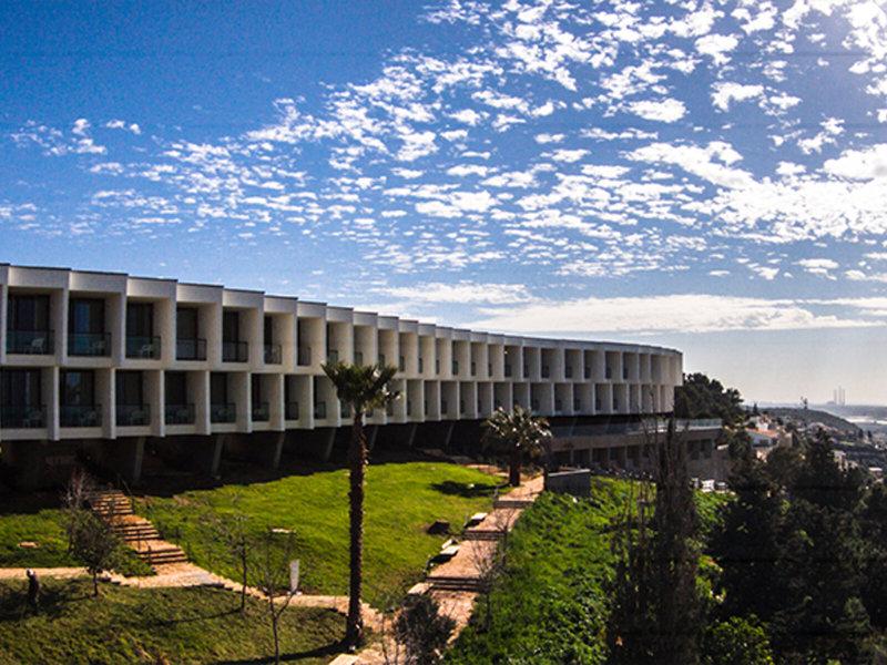 DFDA7059FF70B3B90F9FB45C5C89CBE4