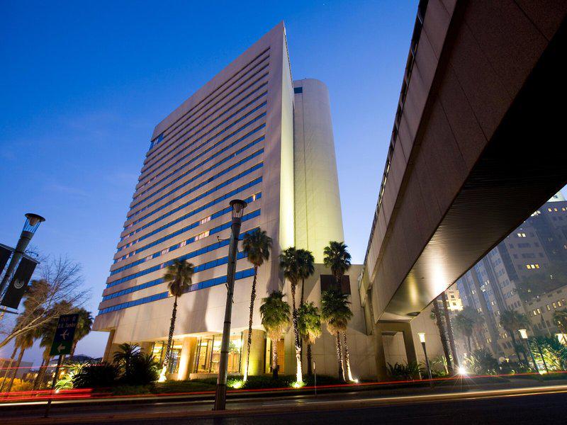 10B08A272E8DB477F2FF6596CE964BF5