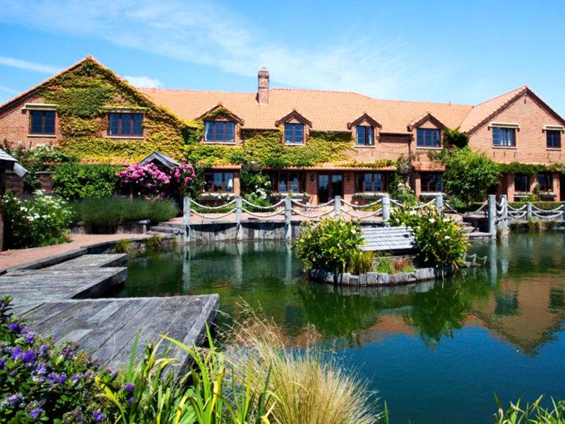 80063858D6D6F3D114BA639952F83733