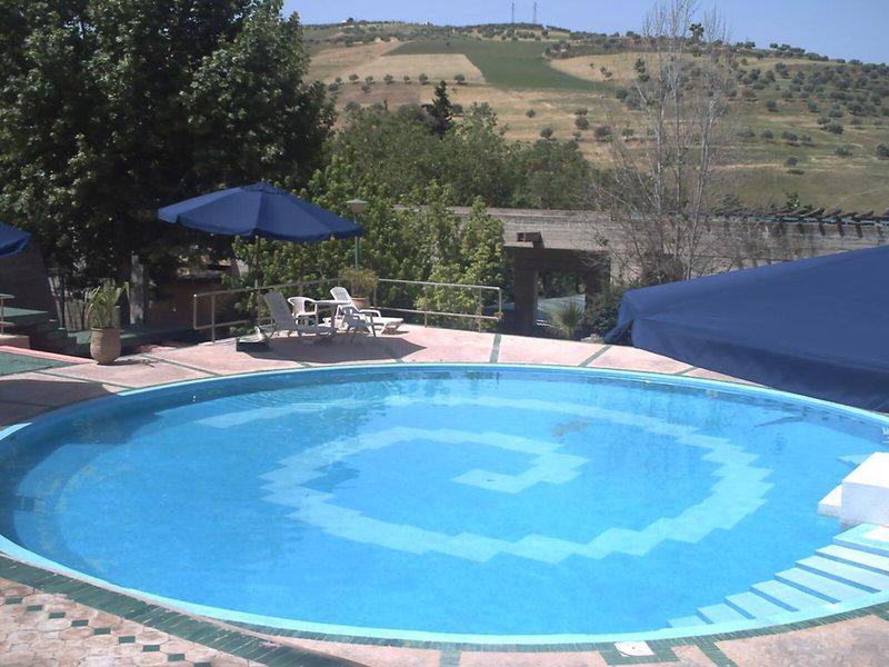 72E9586467E58FCC76111C6C9B99790A