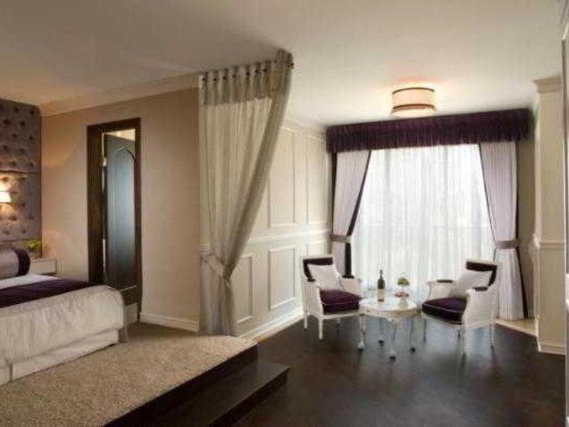 52FE5A367A9C7C621A63A9AB7E7D264C