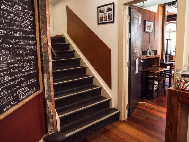 9B27E78CF0D6E924E078982C65BFCBD6