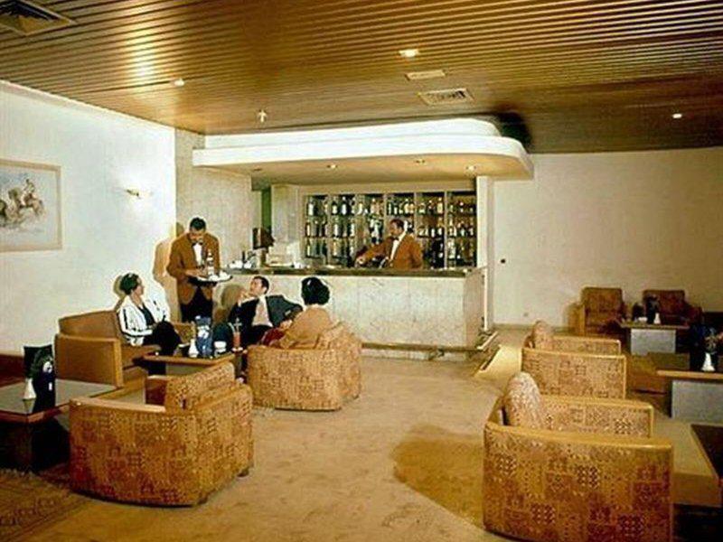 C135194454143B765A7B73ACC2E35875