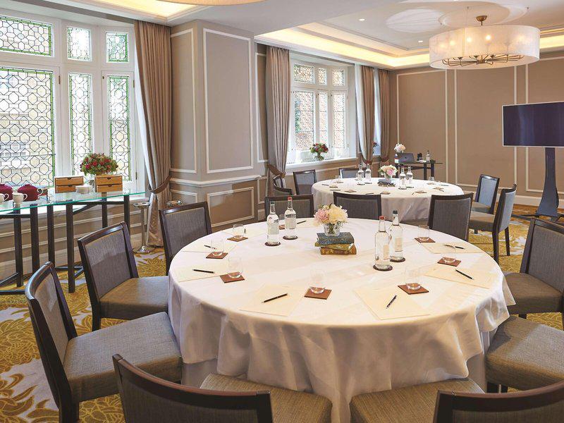 E448E9DE431EE1B578670FEA1AF16AF1