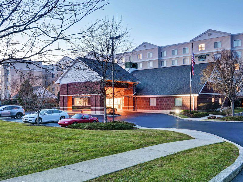 CF070B1ECF801595F47E38A0C83A2053