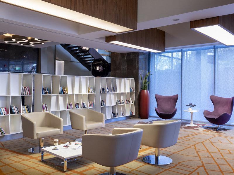 4797C490A98F774762FF1CEEBDF2CFF0