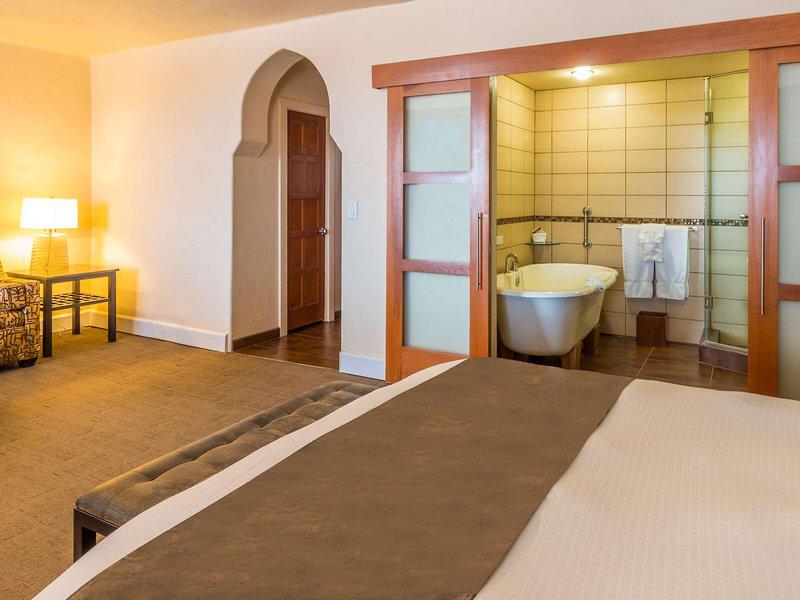 9910B44F09E9DBD2455D17B703AB37EA