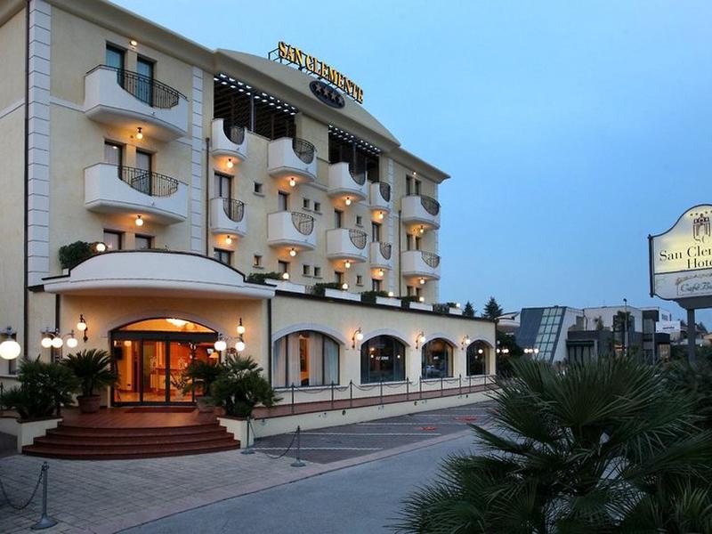 E1F2F49AC5BAC272C9840A0F1E1C9B83