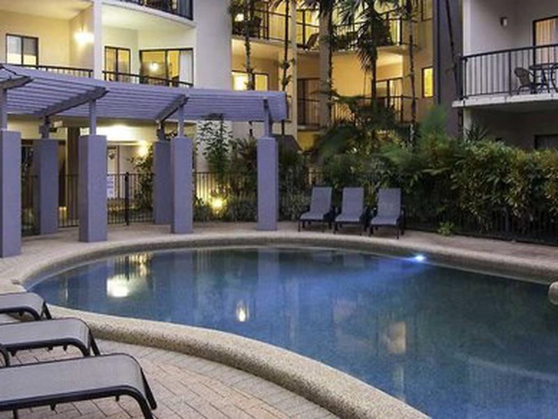 9972017A4315F05F2D334C03849E3232