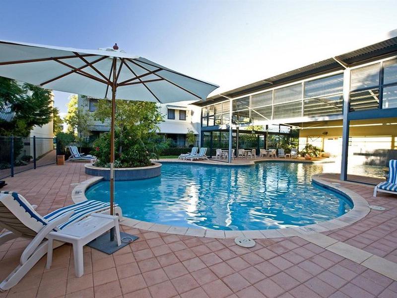 F6D15FCABB393A87E1DDD351A852479A