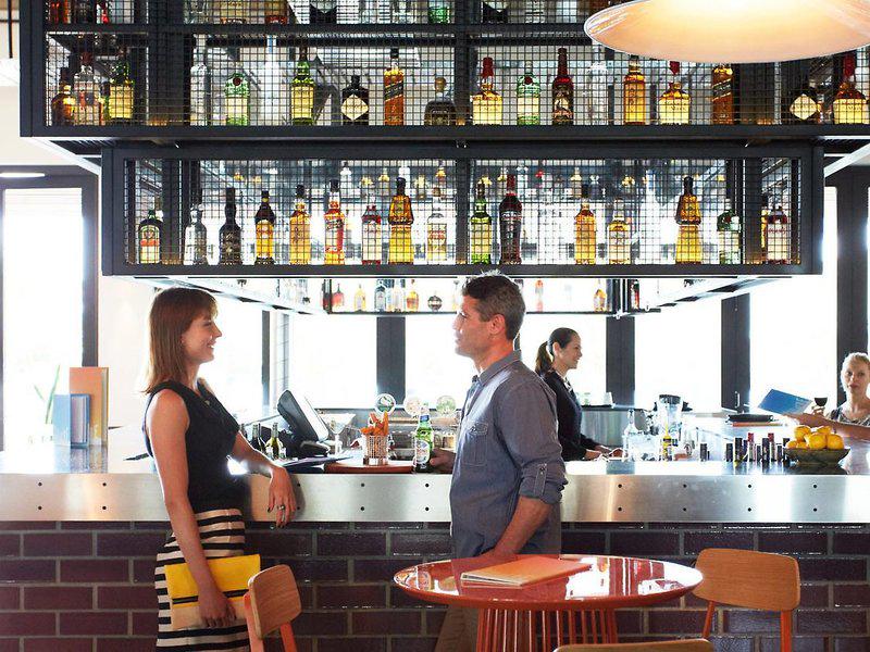 AFFD1B02EE9221E0441ACDED800D8C2E