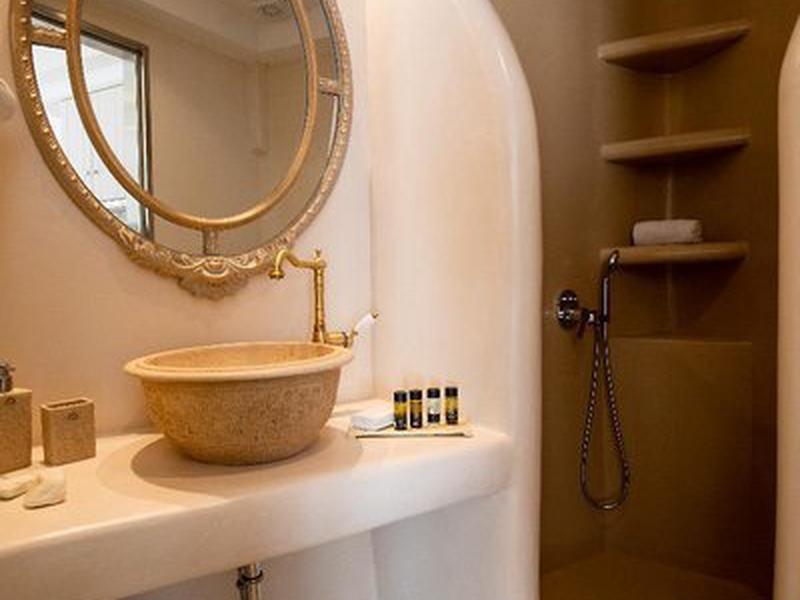 22C2D07D7E774C75E7DE457B5F6ED5C4