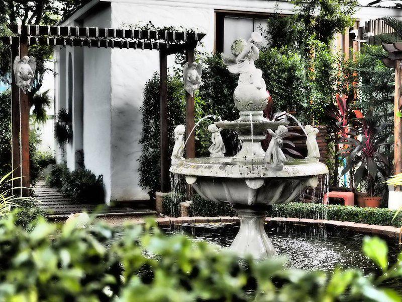 F23A269964DCB0F5907E835D9AEBB4C5