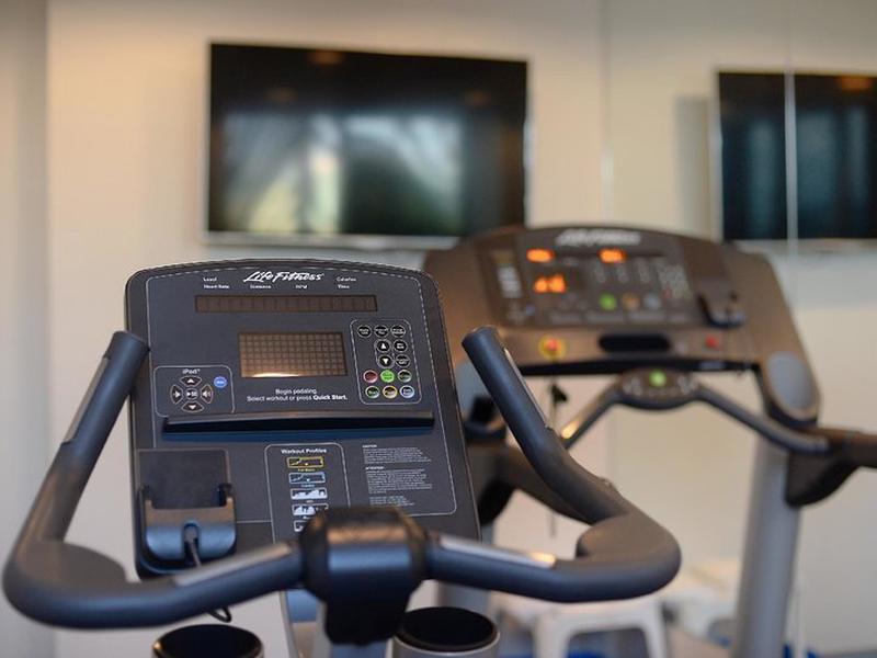 0479935BC387423FE6CCC0BF79F83CA8