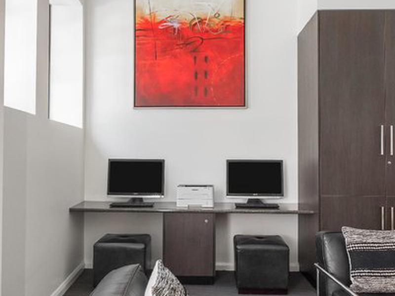 31A1AD268C1F54DB7677964660657495