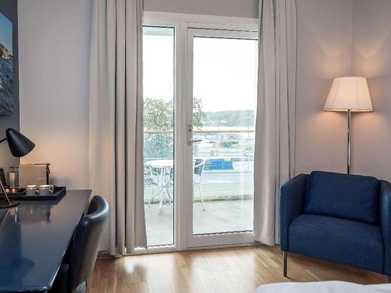 364E7F95EA0B22BB913C21C3A7868F76