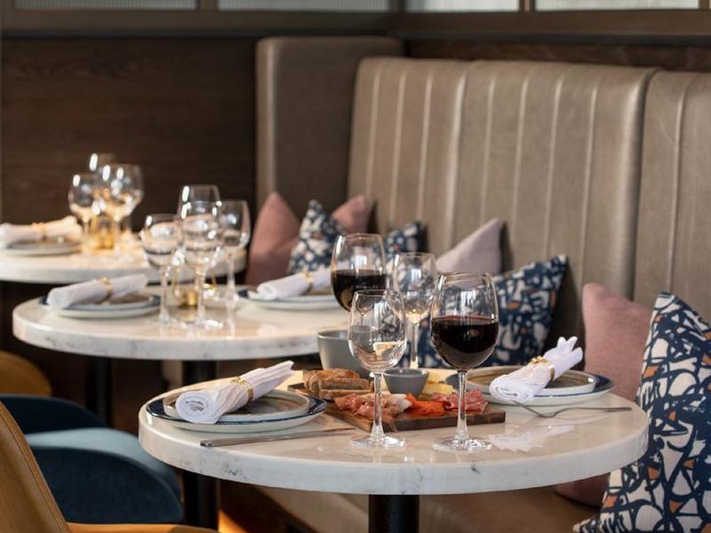 4D365FDDB69AA3E5D274D823F267AF27