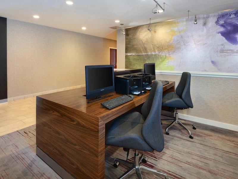 A8FBCDCFD179B8C584D187BC044FC61F