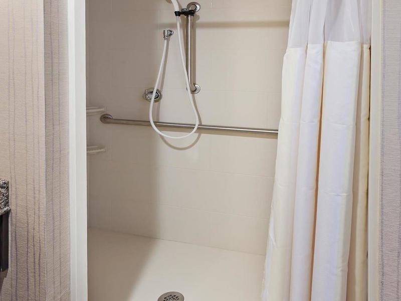 7C811E2F82DE6D997D20A7A1A2507469