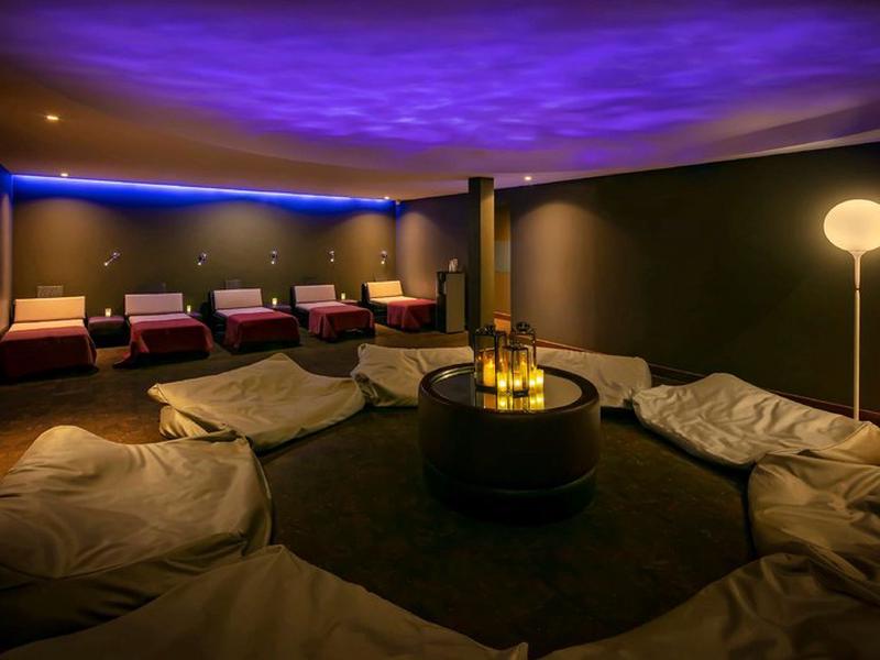 B579BADAB867703B0405F7BF68F95300