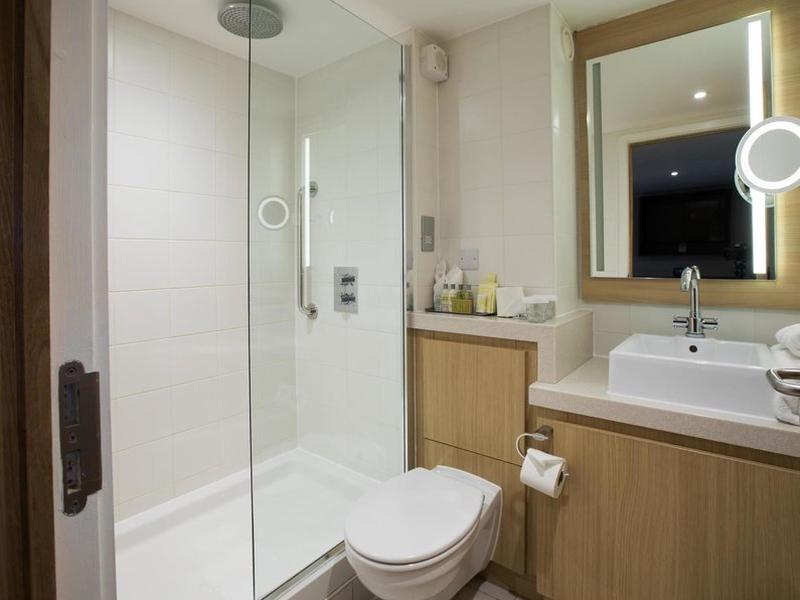 D429468AEDE9C1FFAF3513F0DD73AD1B