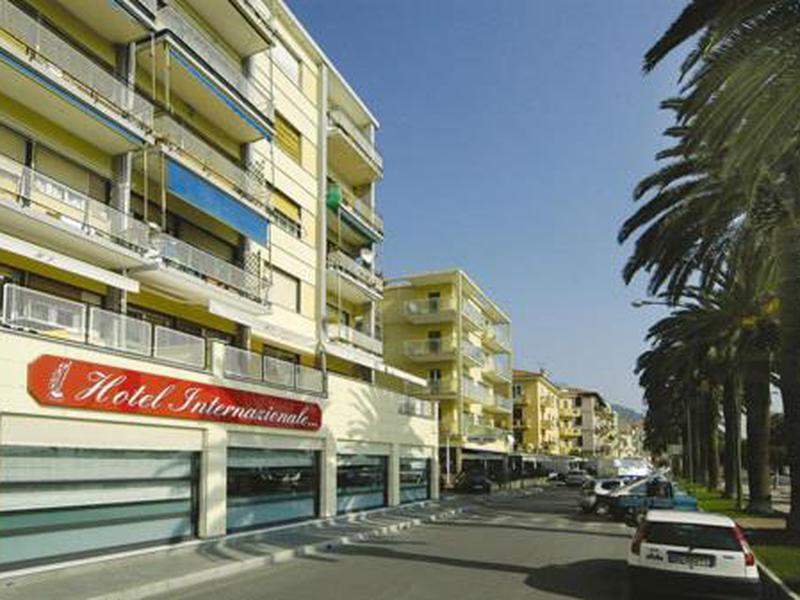 FFD9EE320B45C5C334DE25D82049B988