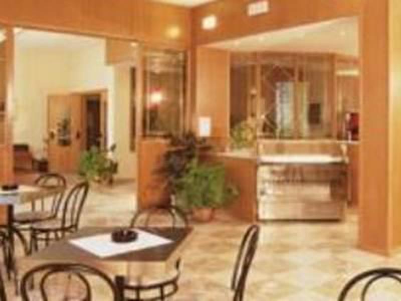 40CC9672C84616AFCC68D0202A6DBD22