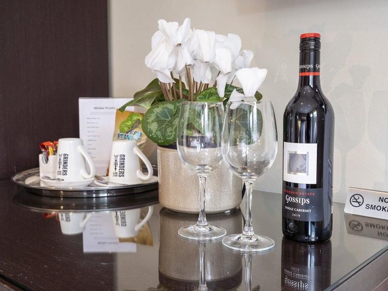 0A8DF6BFBF34FAE2986682606849DD17