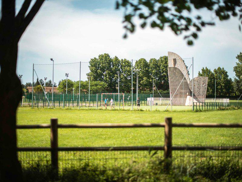 4CAC73507162CD0068B2E9F0A0B3FB0F